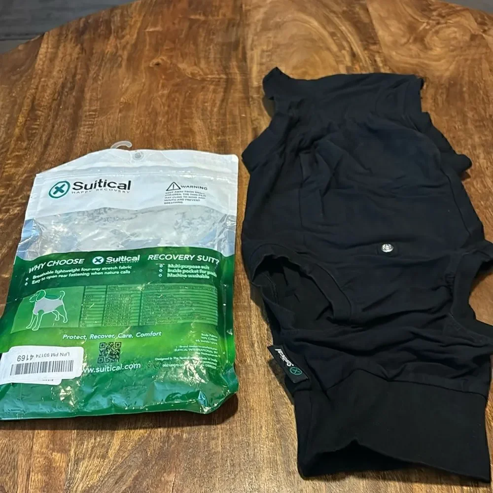 Suitical Dog Surgery Recovery Suit with Clip-Up System - Small